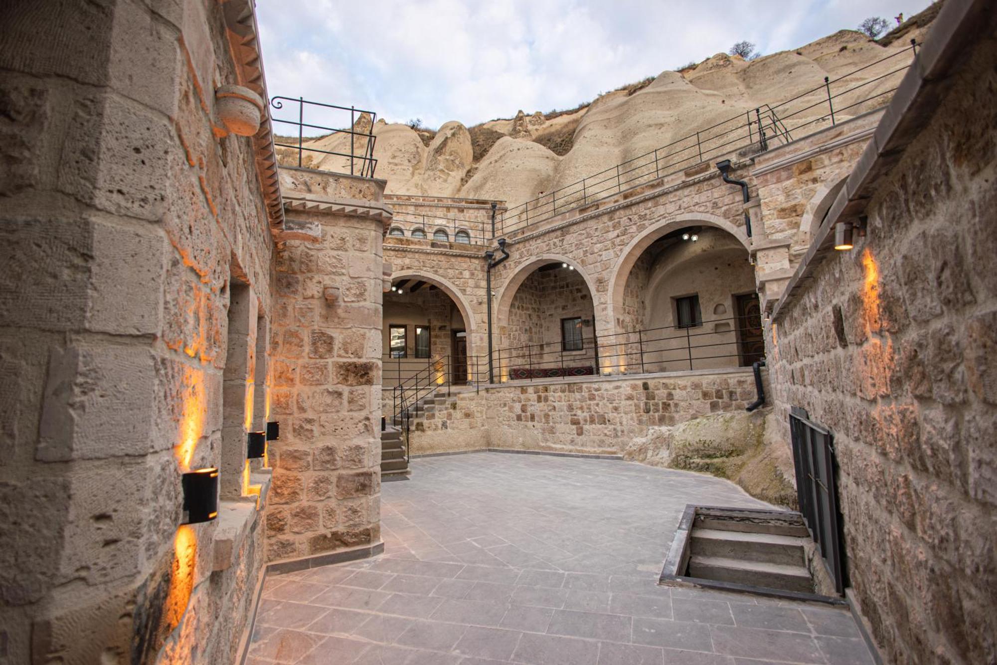 Majestic Cave House 호텔 네브셰히르 외부 사진